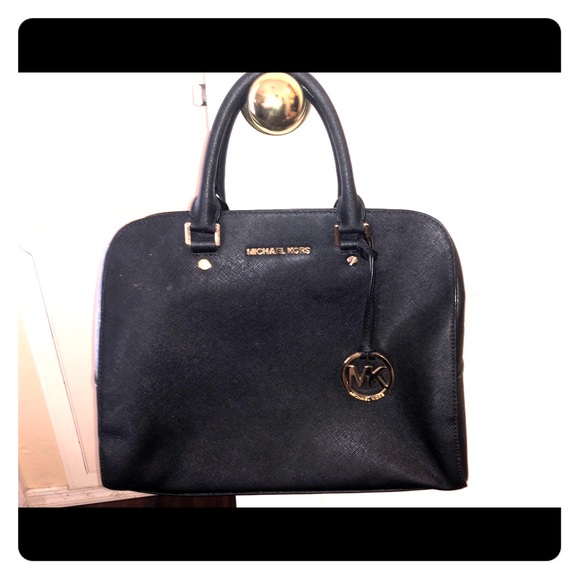 Michael Kors satchel - Picture 1 of 8